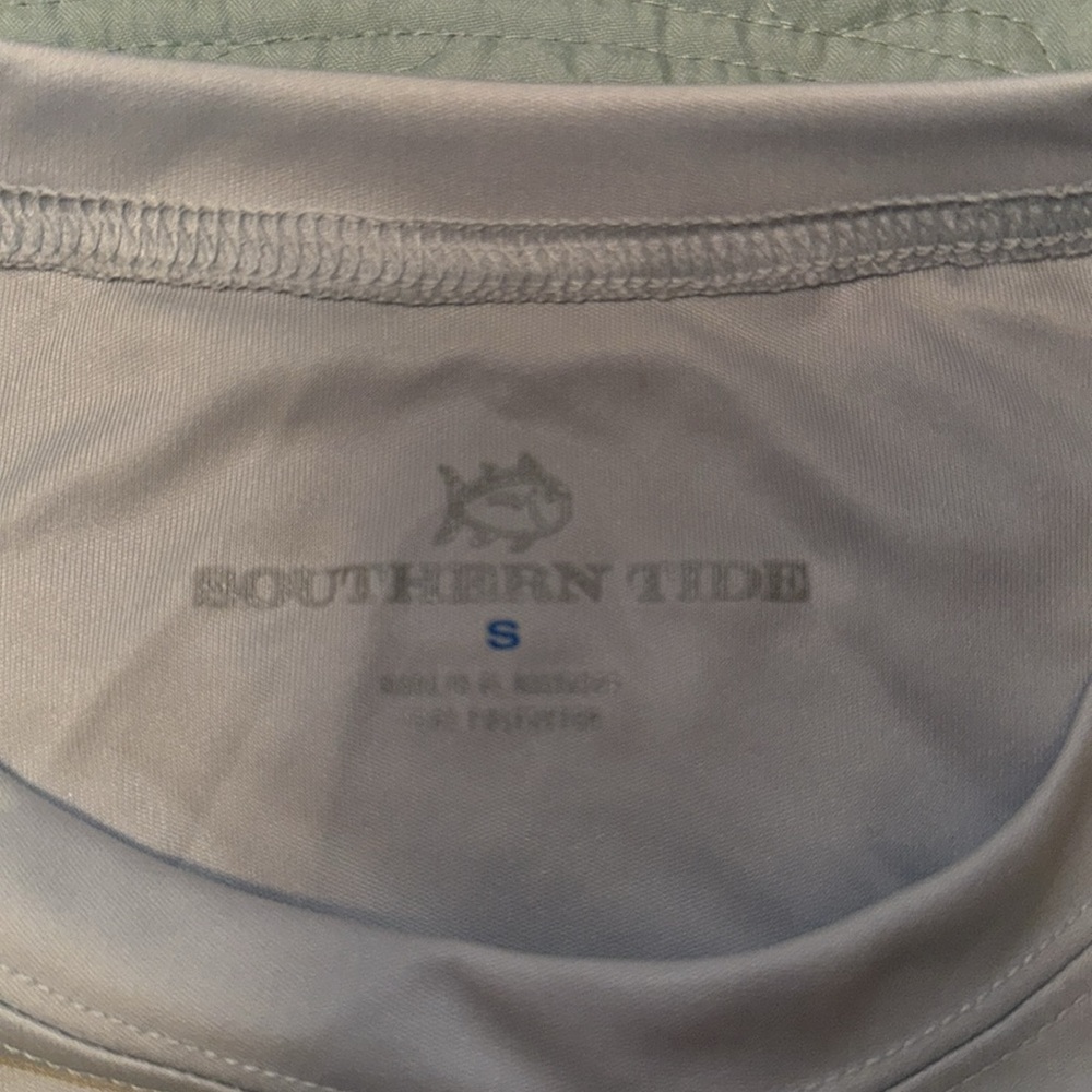 New Southern Side Performance Tee - Picture 4 of 5